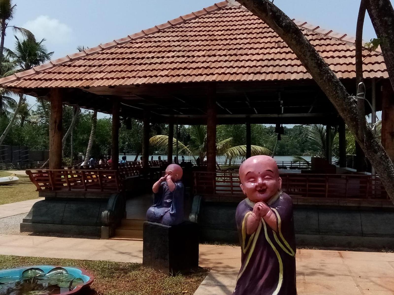 Vakkom Palazzo Varkala Luaran gambar
